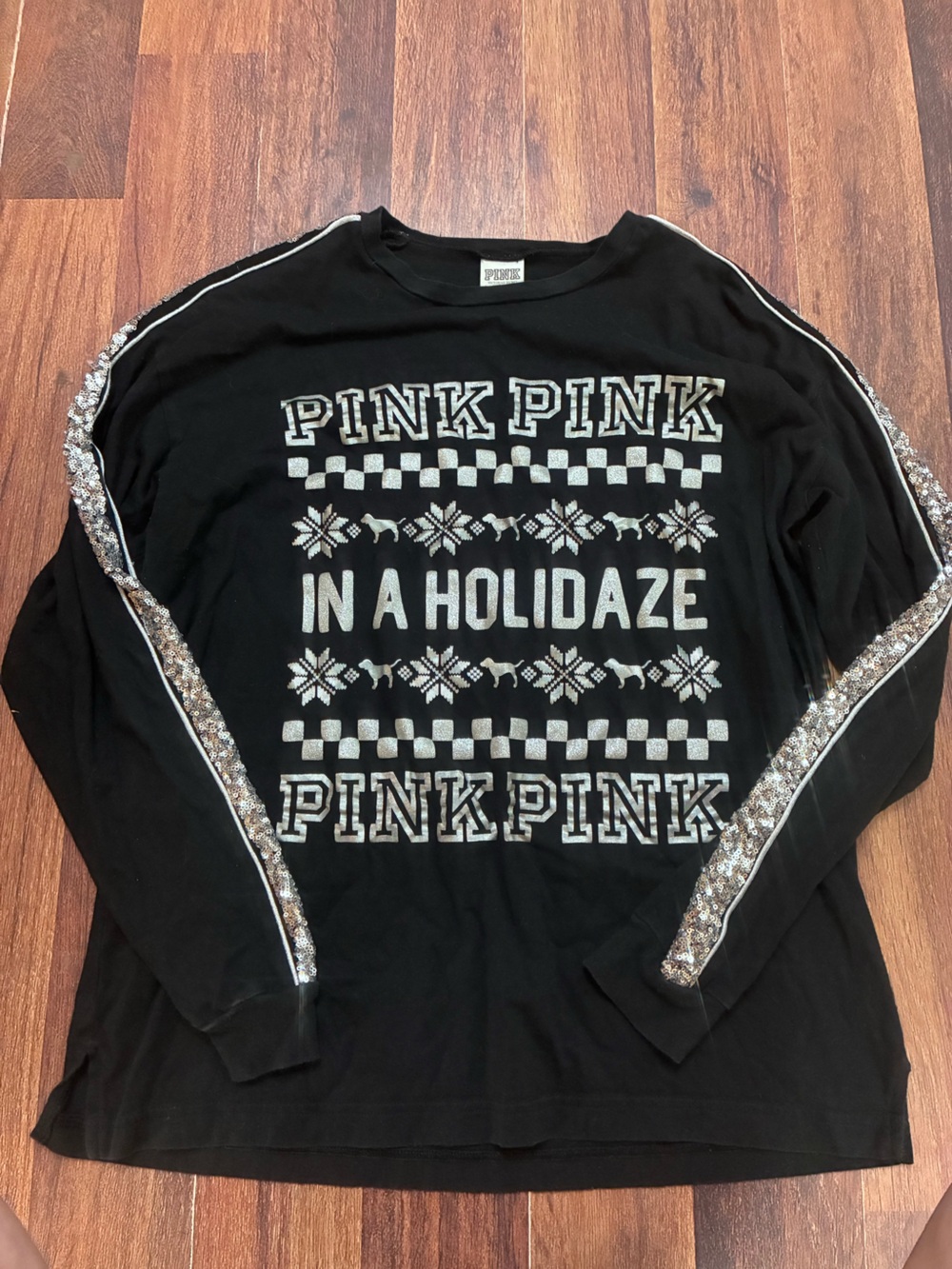 PINK Victoria's Secret Tee Size Small